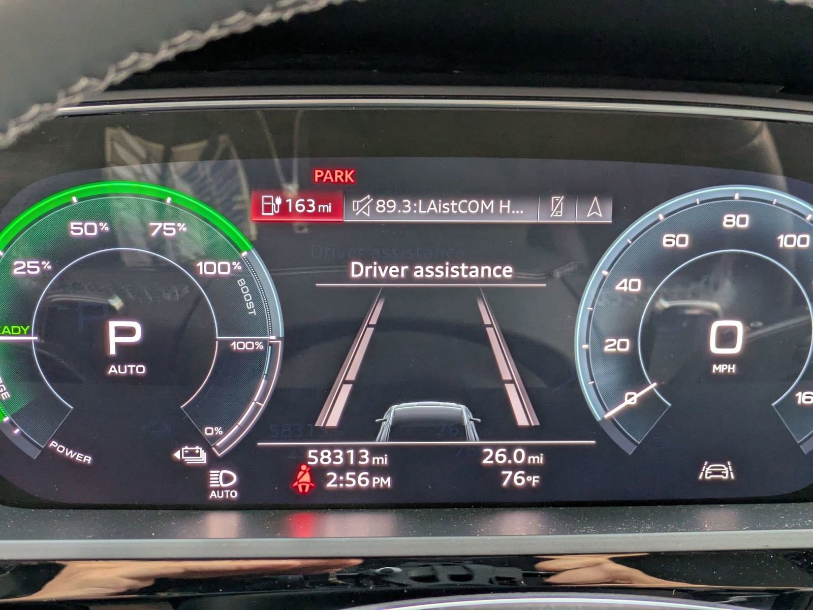 Used 2022 Audi e-tron Premium image 12