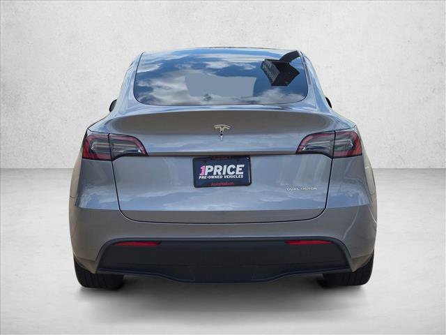 Used 2025 Tesla Model Y Long Range AWD/4WD image 6
