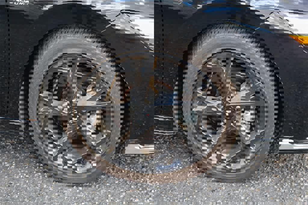 Used 2024 Hyundai Elantra N Line image 12