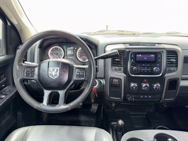 Used 2018 RAM 2500 Tradesman w/ Chrome Appearance Group AWD/4WD image 16