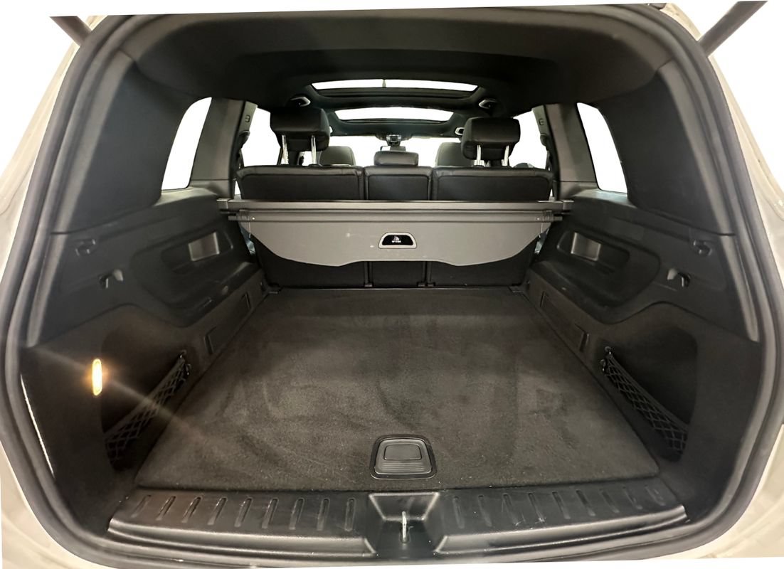 Used 2020 Mercedes-Benz GLB 250 4MATIC image 13