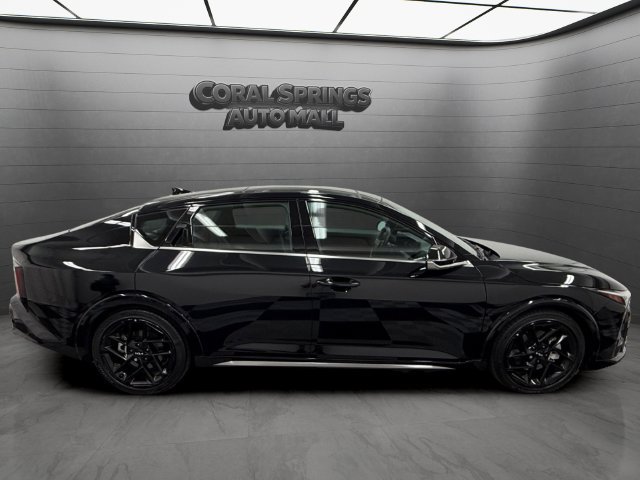 Certified 2025 Kia K4 GT-Line Turbo FWD image 8