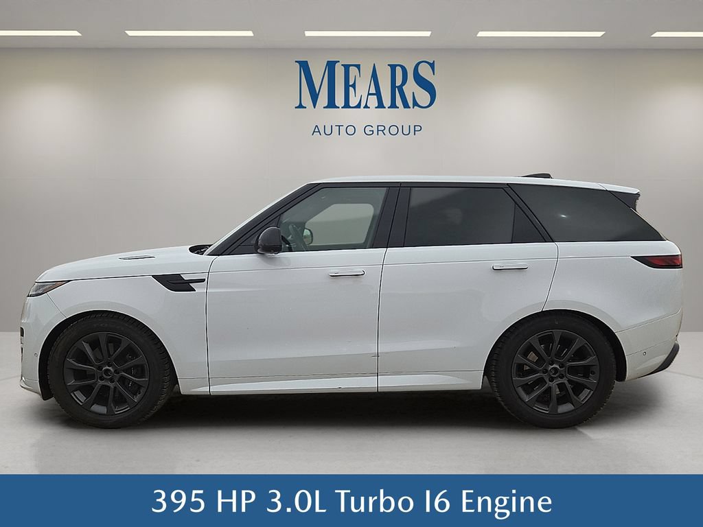 Used 2024 Land Rover Range Rover Sport Dynamic SE AWD/4WD image 3