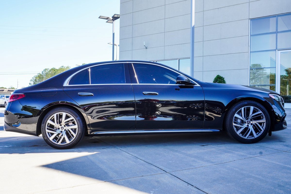 Used 2024 Mercedes-Benz E 350 4MATIC Sedan image 8