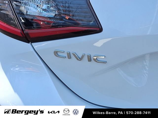 Used 2025 Honda Civic Sport image 32