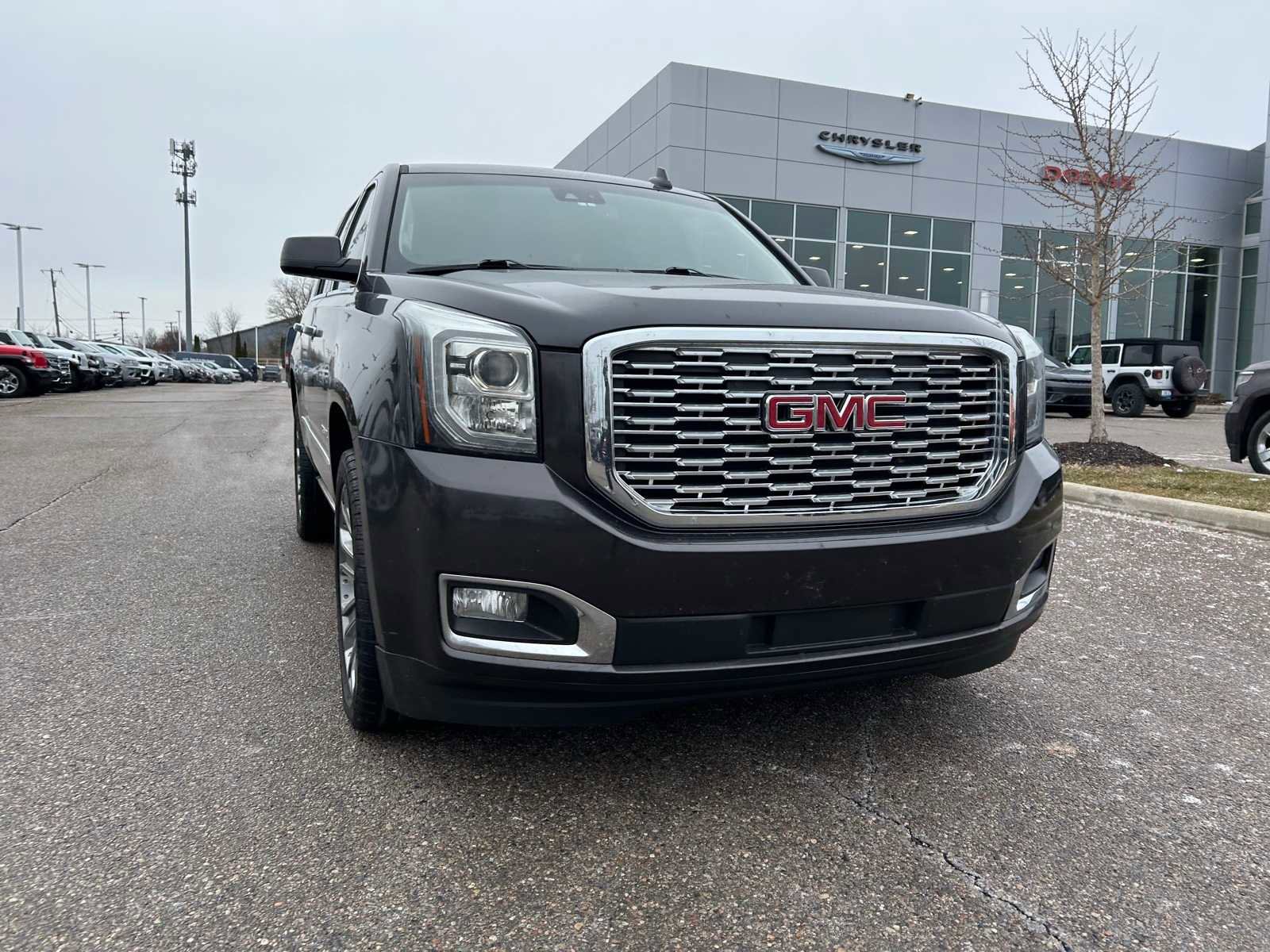 Used 2018 GMC Yukon Denali w/ Open Road Package image 4