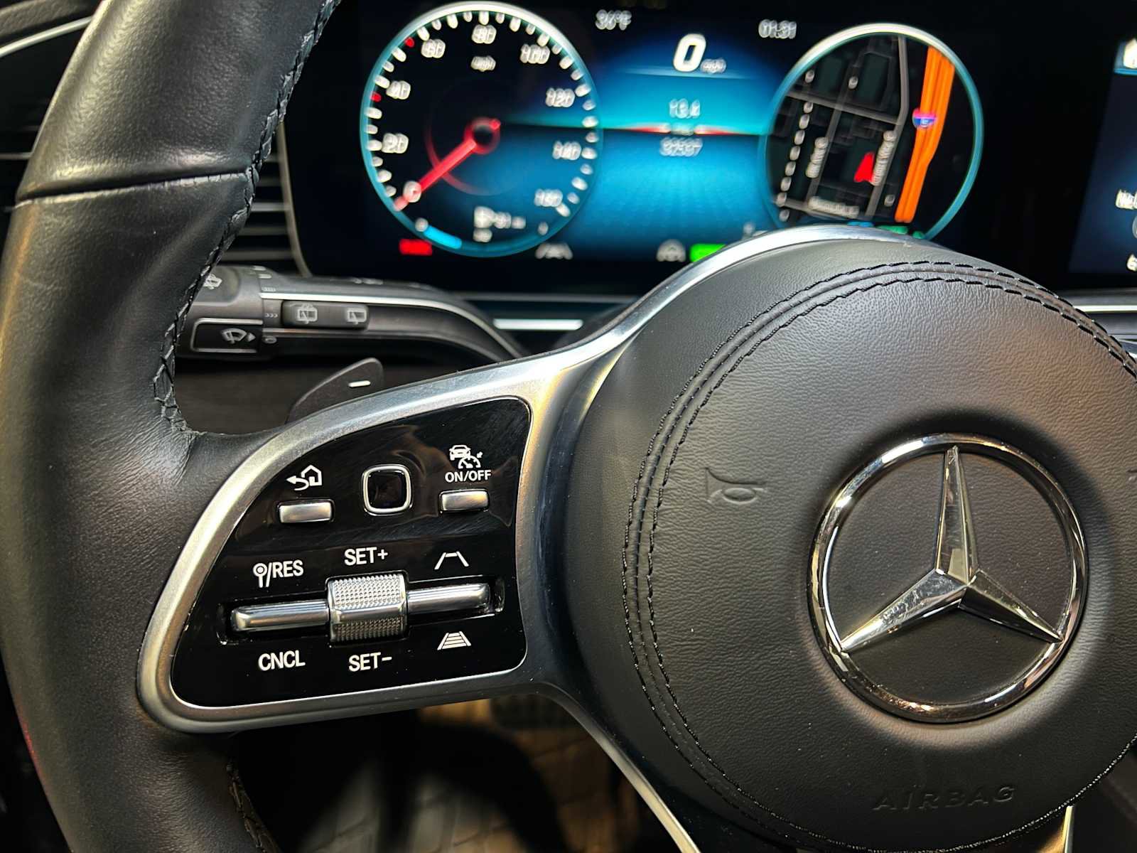 Used 2023 Mercedes-Benz GLS 580 4MATIC image 29