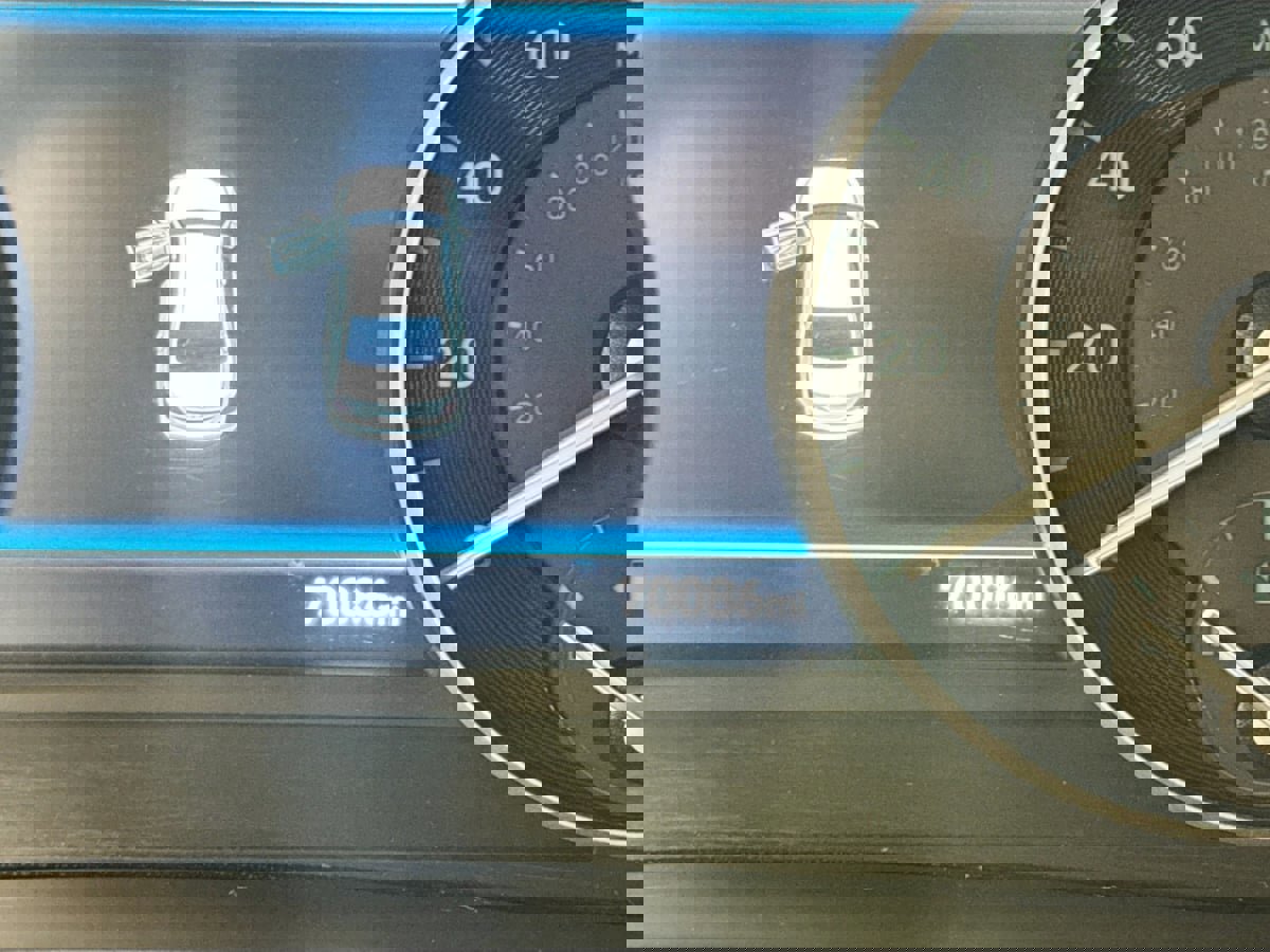 Used 2017 Genesis G90 5.0 Ultimate image 12