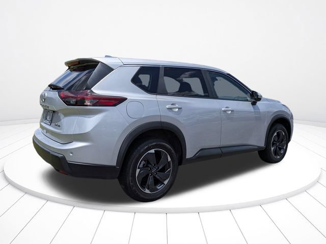 Used 2024 Nissan Rogue SV AWD/4WD image 3