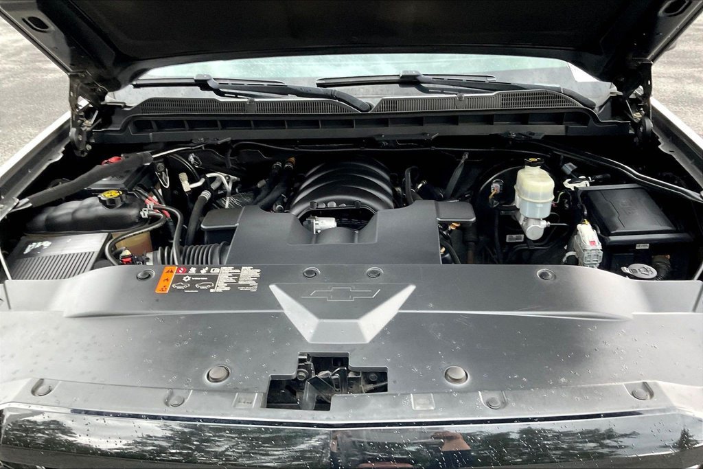 Used 2018 Chevrolet Silverado 1500 LT w/ All Star Edition AWD/4WD image 34