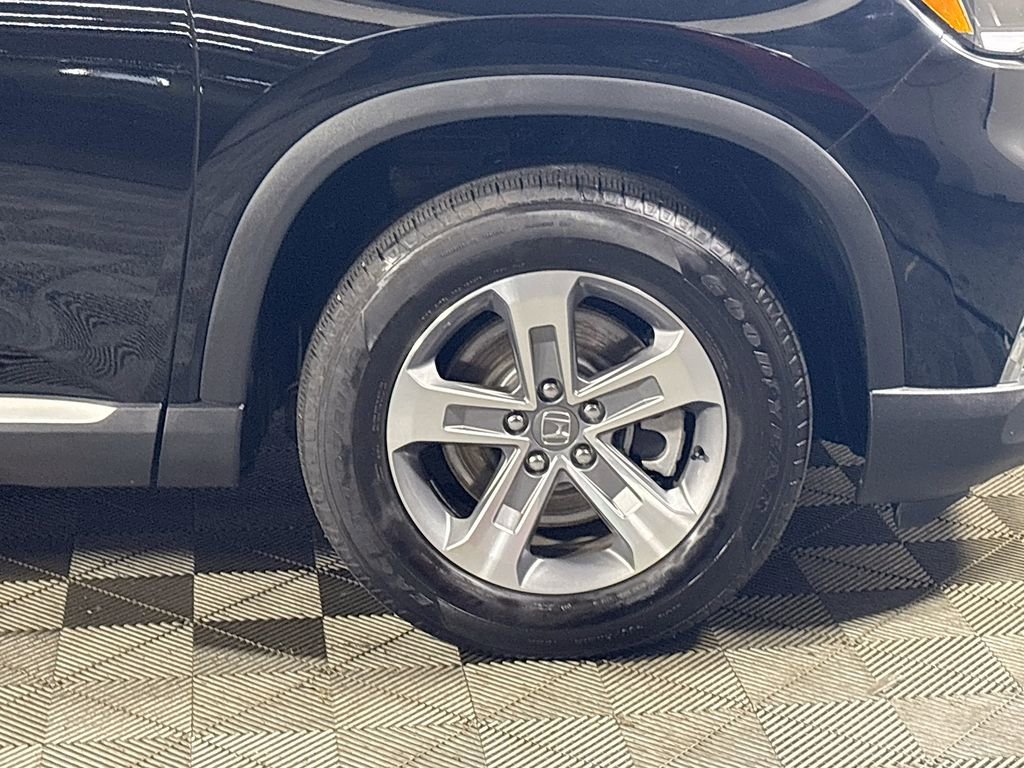 Certified 2025 Honda Pilot EX-L image 23