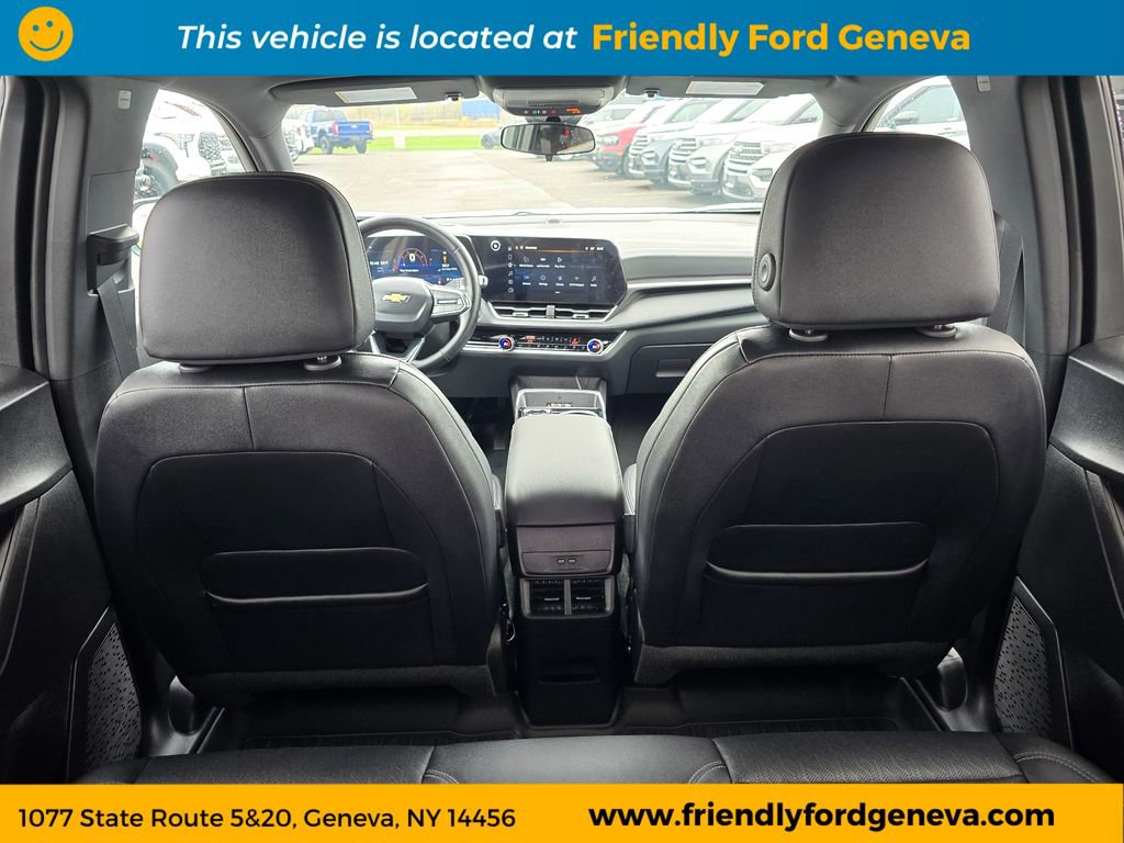 Used 2026 Chevrolet Equinox LT w/ Convenience Package II AWD/4WD image 11