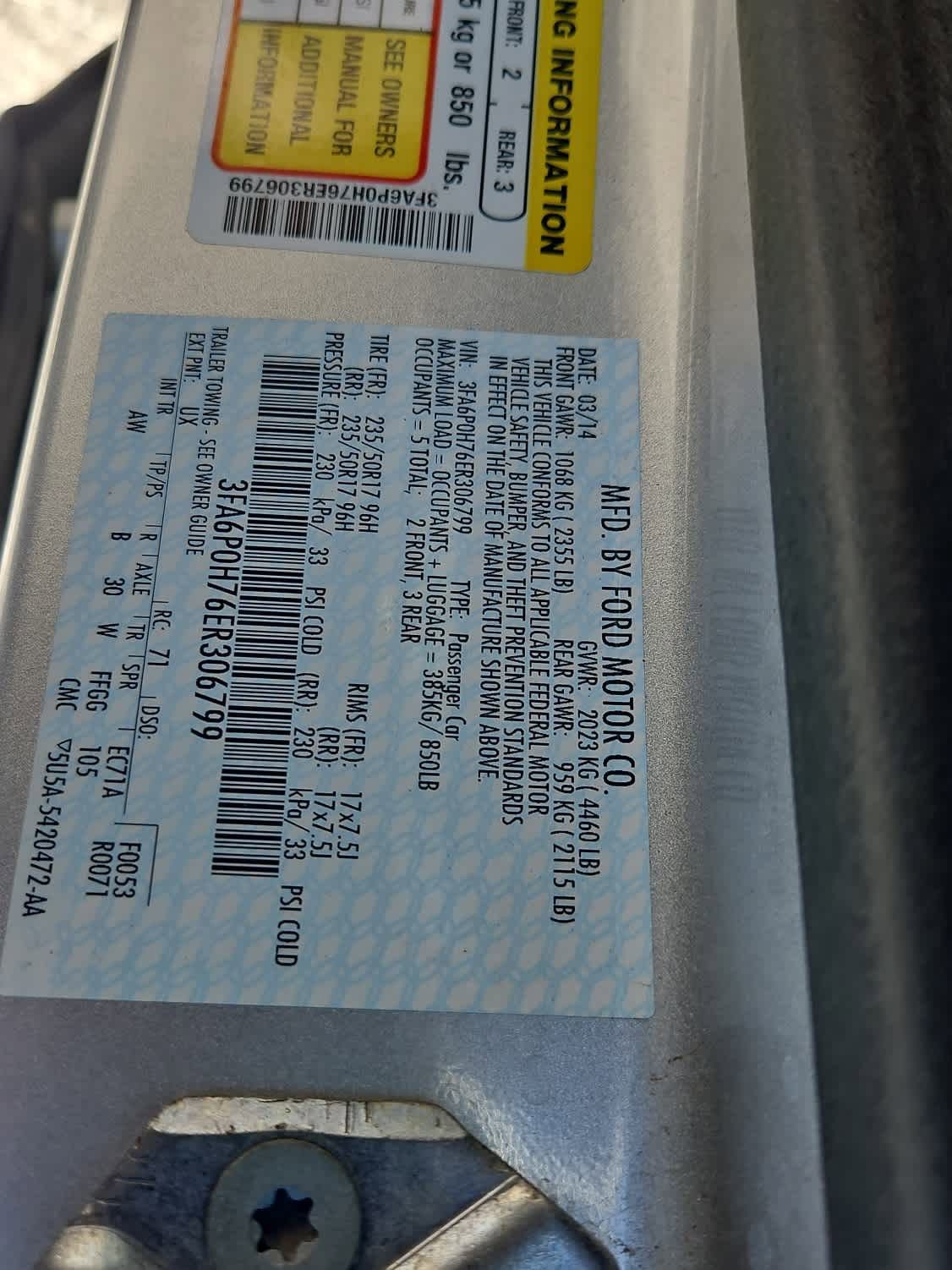 Used 2014 Ford Fusion SE FWD image 21