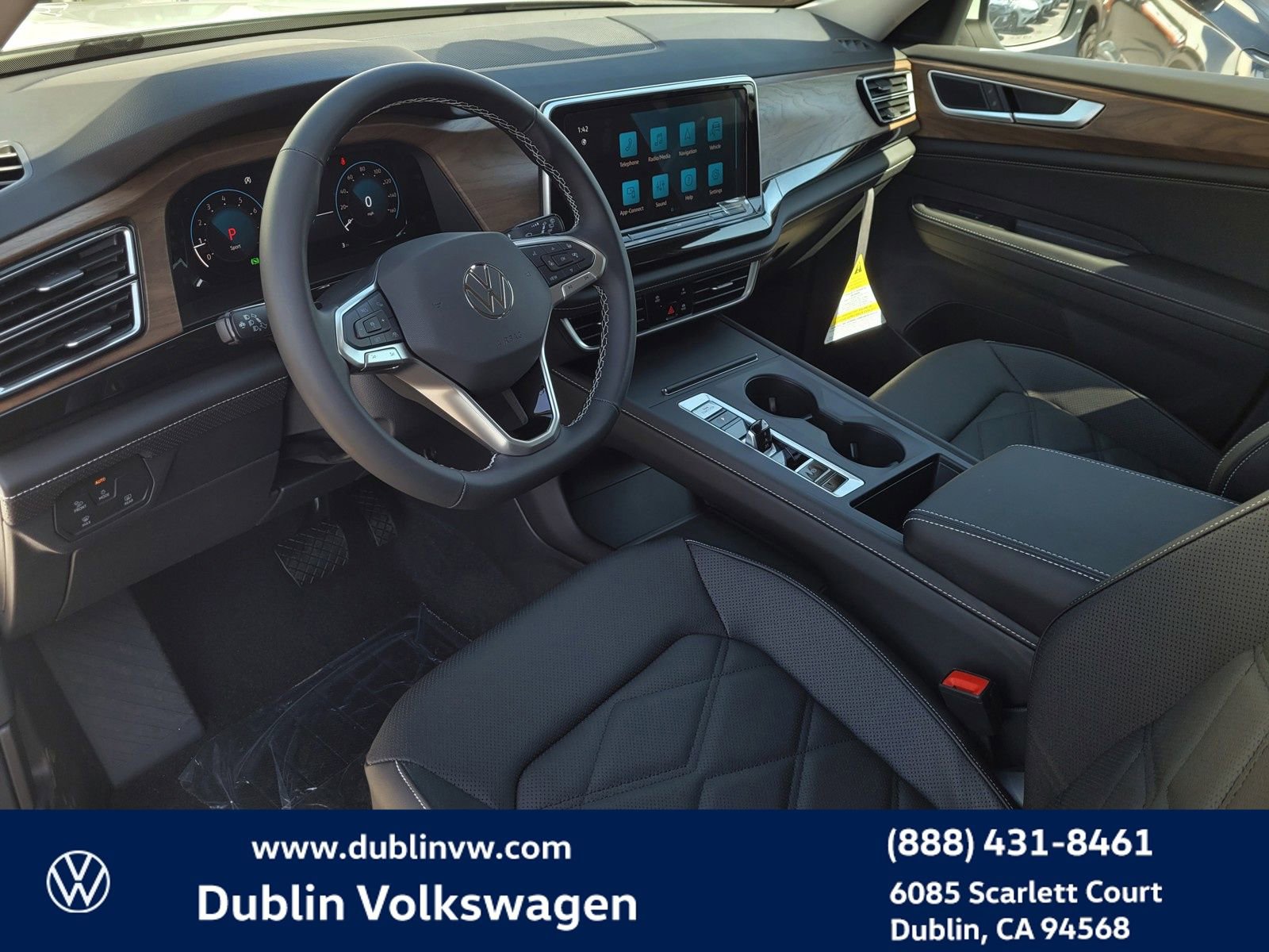 New 2026 Volkswagen Atlas SE image 9