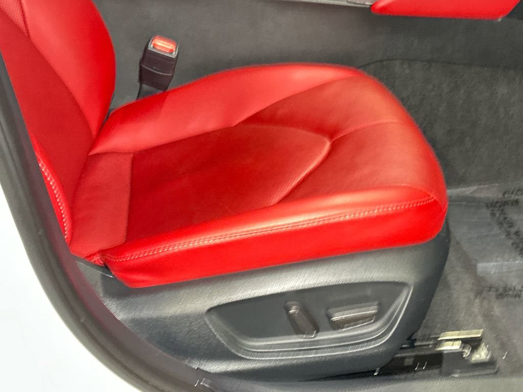Used 2024 Toyota Camry XSE w/ Navigation Package image 11