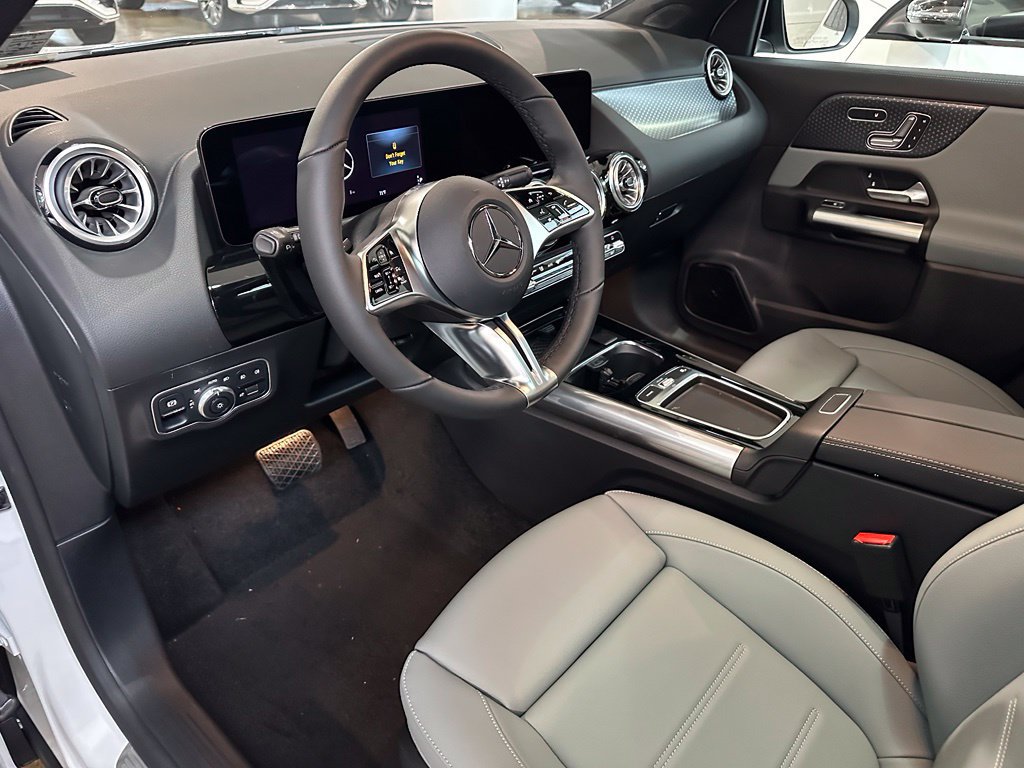 New 2026 Mercedes-Benz GLA 250 4MATIC image 5