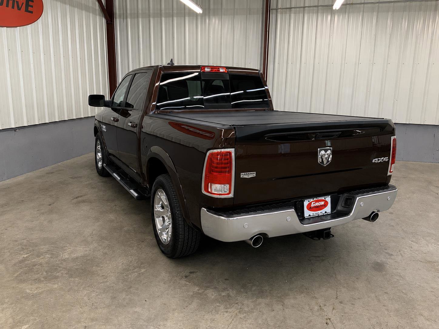 Used 2015 RAM 1500 Laramie w/ Convenience Group AWD/4WD image 14