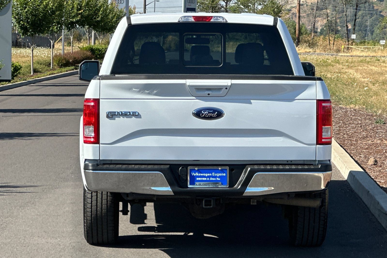 Used 2016 Ford F150 Lariat w/ Max Trailer Tow Package AWD/4WD image 4