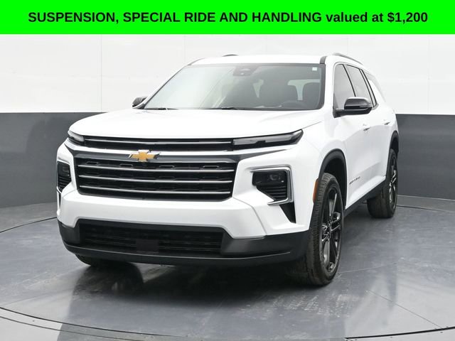 New 2026 Chevrolet Traverse LT w/ LPO, Floor Liner Package image 3