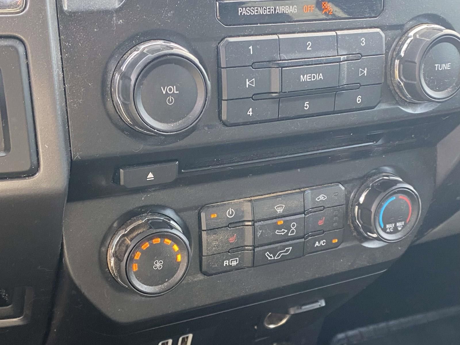 Used 2016 Ford F150 XLT w/ Equipment Group 302A Luxury image 19