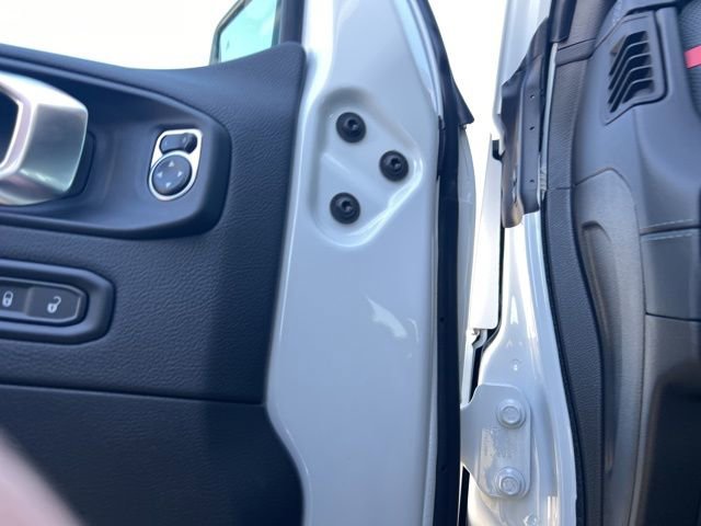 New 2026 Jeep Wrangler Unlimited Rubicon image 9