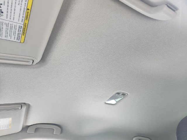 New 2025 Nissan Kicks Play S FWD image 19
