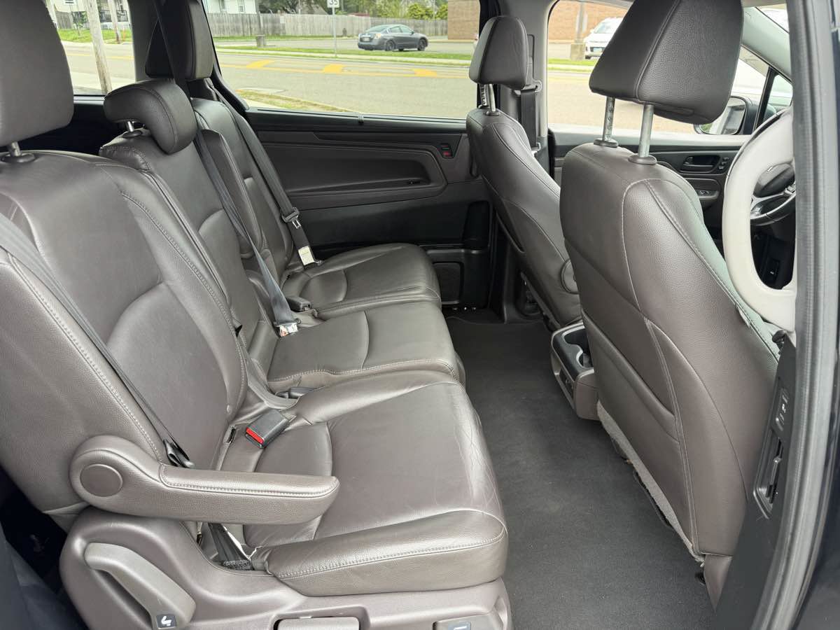 Used 2019 Honda Odyssey EX-L image 17