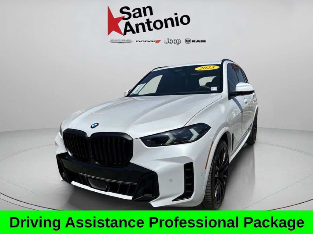 Used 2025 BMW X5 xDrive40i w/ M Sport Package AWD/4WD image 6