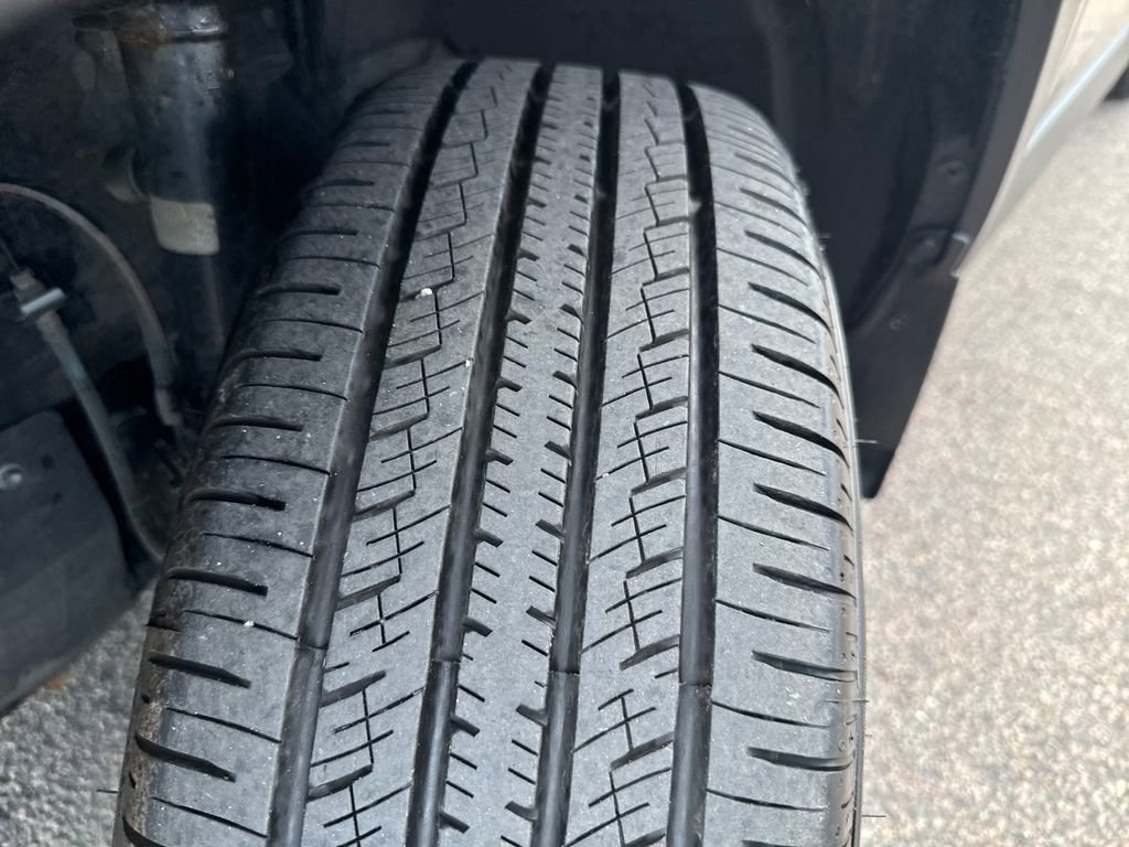 Used 2023 Toyota RAV4 LE image 41