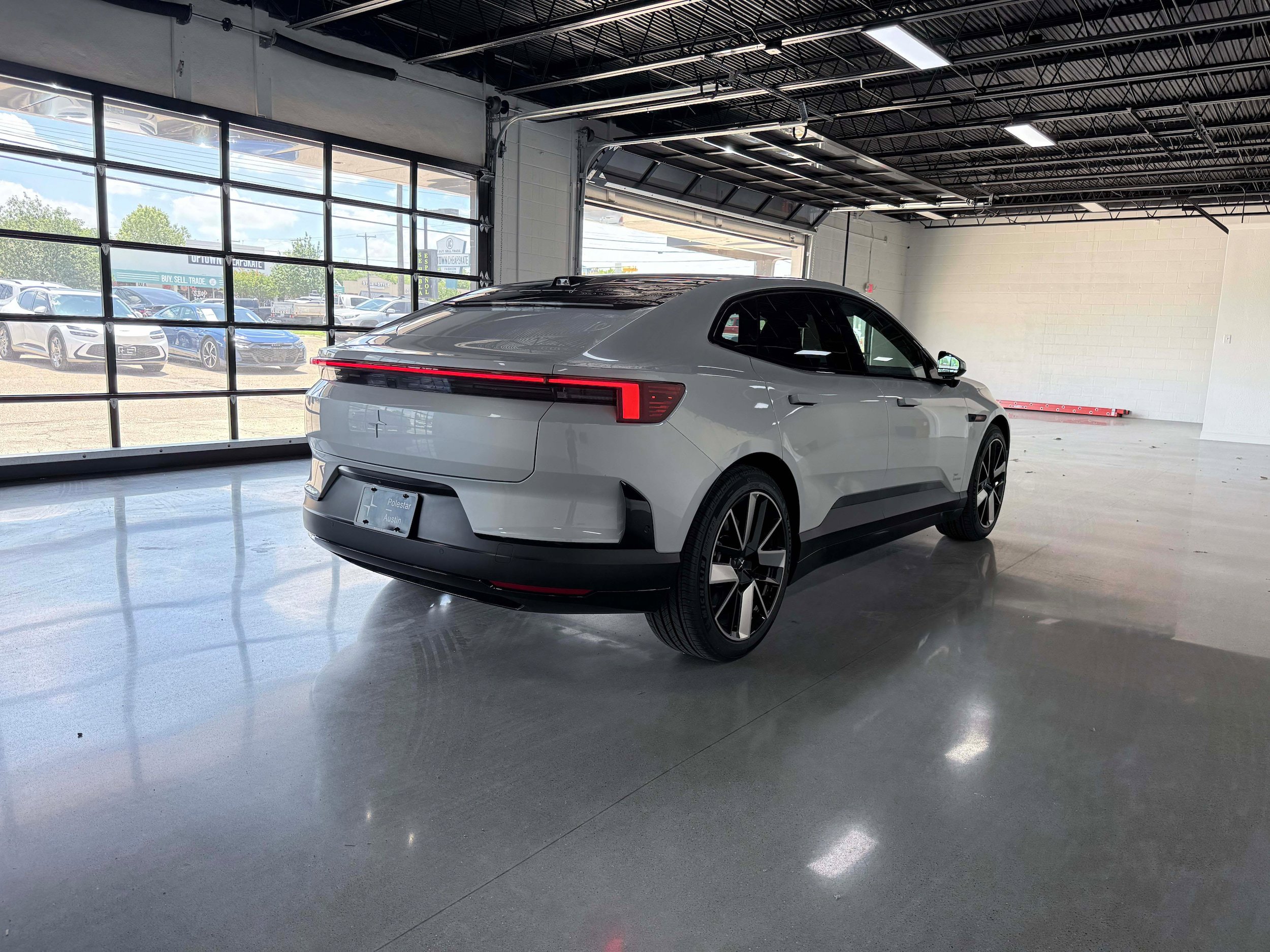 New 2026 Polestar Polestar 4 AWD/4WD image 6