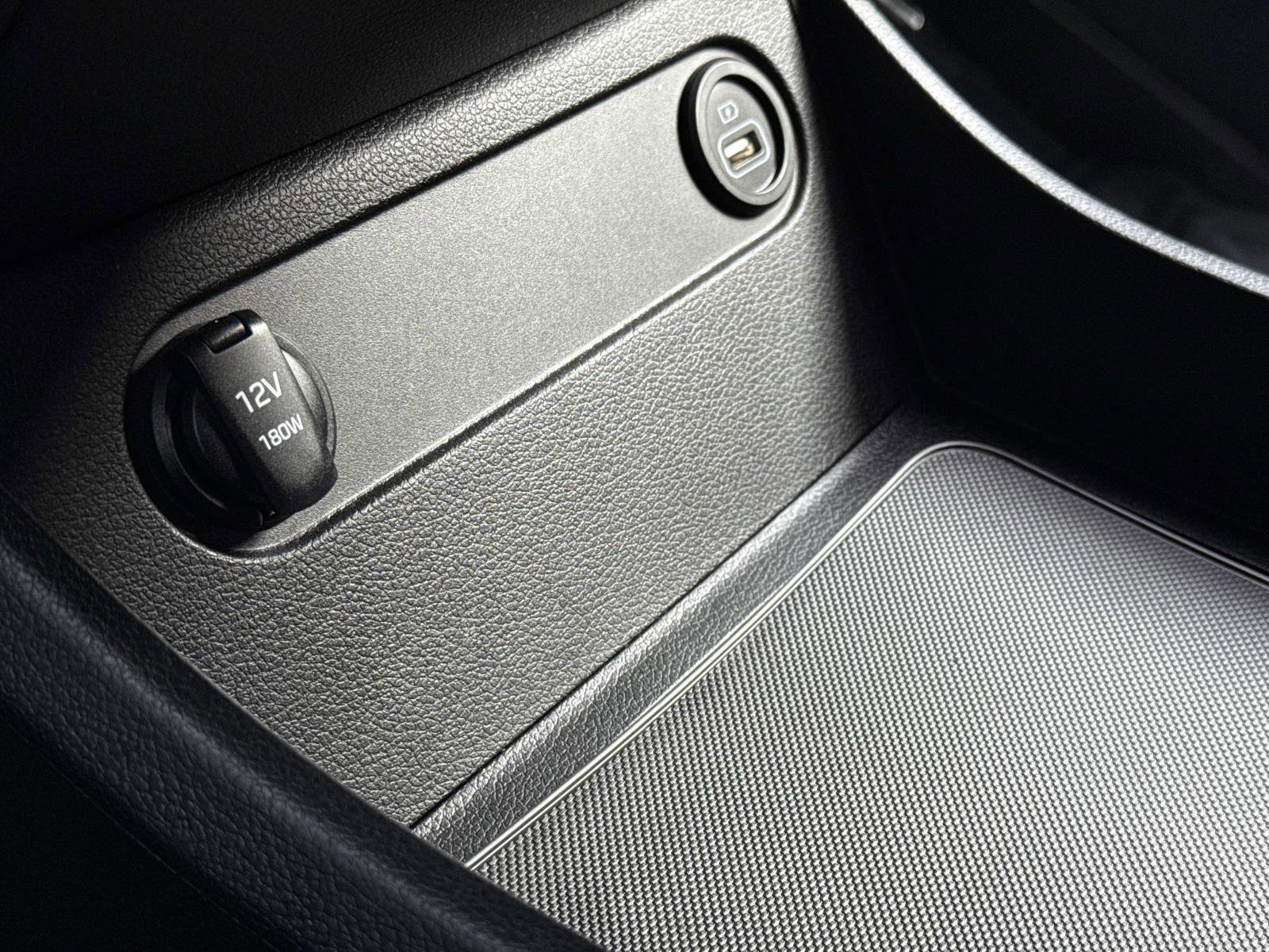 Used 2023 Hyundai Santa Fe SE w/ Cargo Package image 13