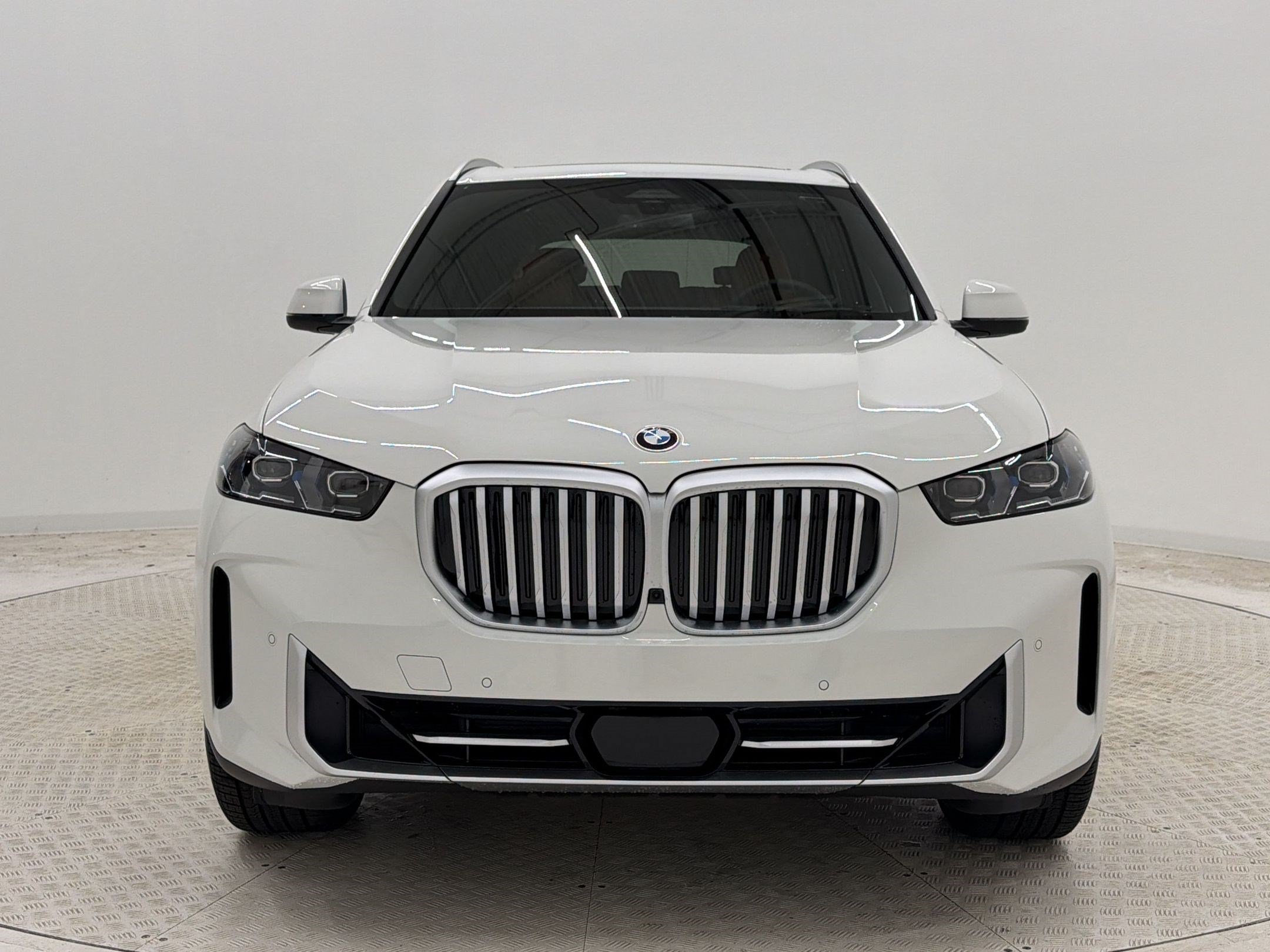 New 2026 BMW X5 sDrive40i w/ Premium Package RWD image 6