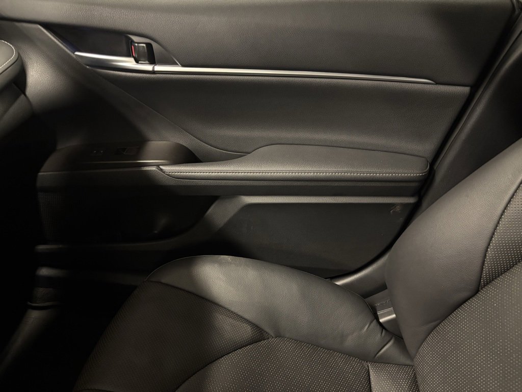 Used 2024 Toyota Camry XSE w/ Navigation Package image 16