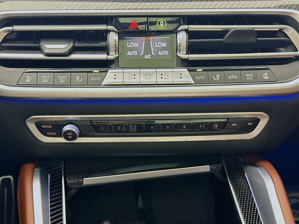 Used 2021 BMW X6 M50i w/ Executive Package image 16