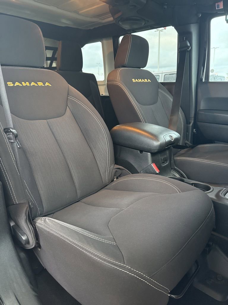 Used 2013 Jeep Wrangler Unlimited Sahara w/ Trailer Tow Group image 25