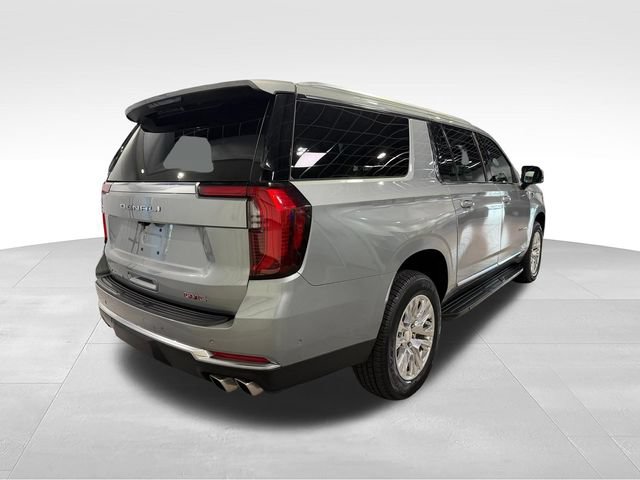 Used 2025 GMC Yukon XL Denali AWD/4WD image 5