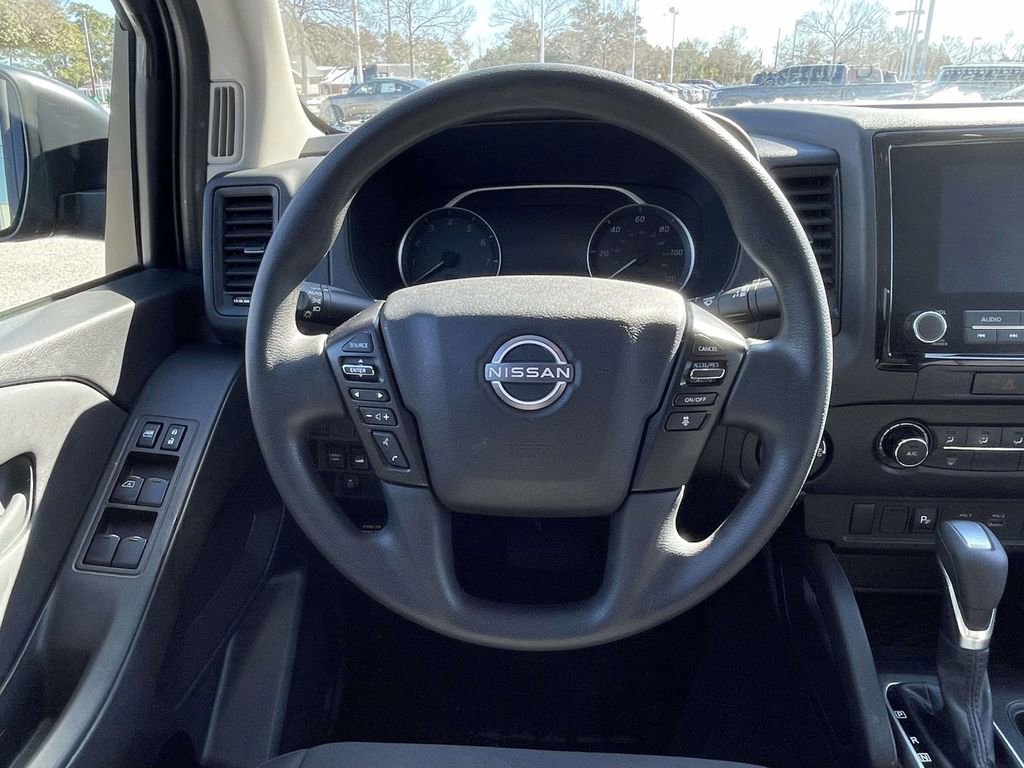 Used 2022 Nissan Frontier S w/ Technology Package image 11