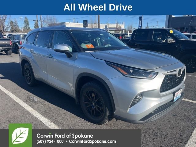 Used 2021 Toyota Highlander XLE image 5