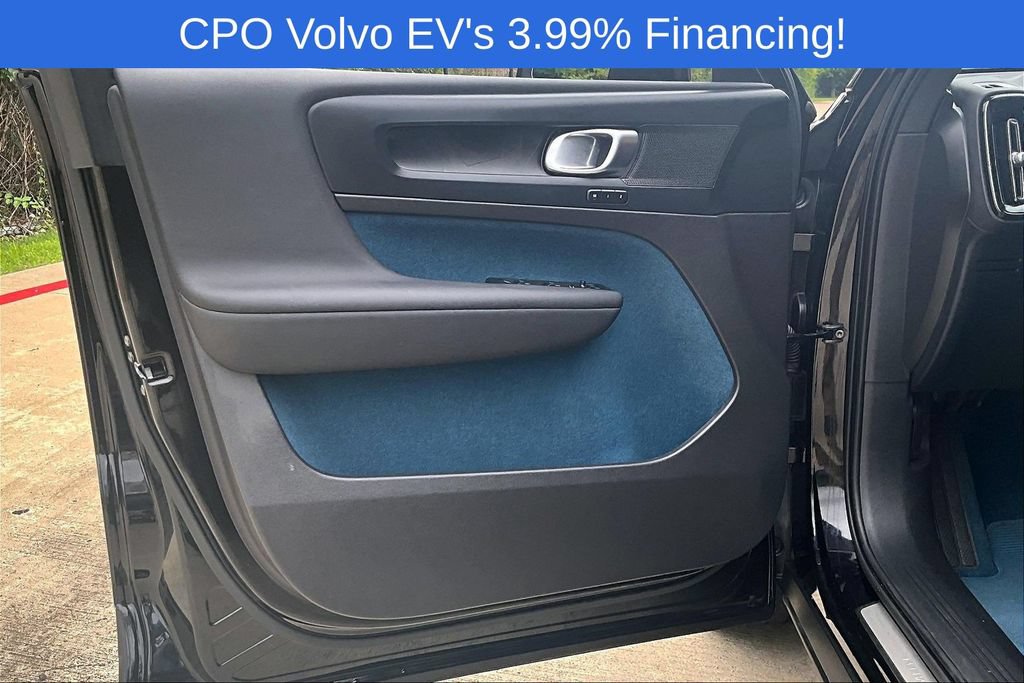 Used 2023 Volvo XC40 Recharge Plus AWD/4WD image 24