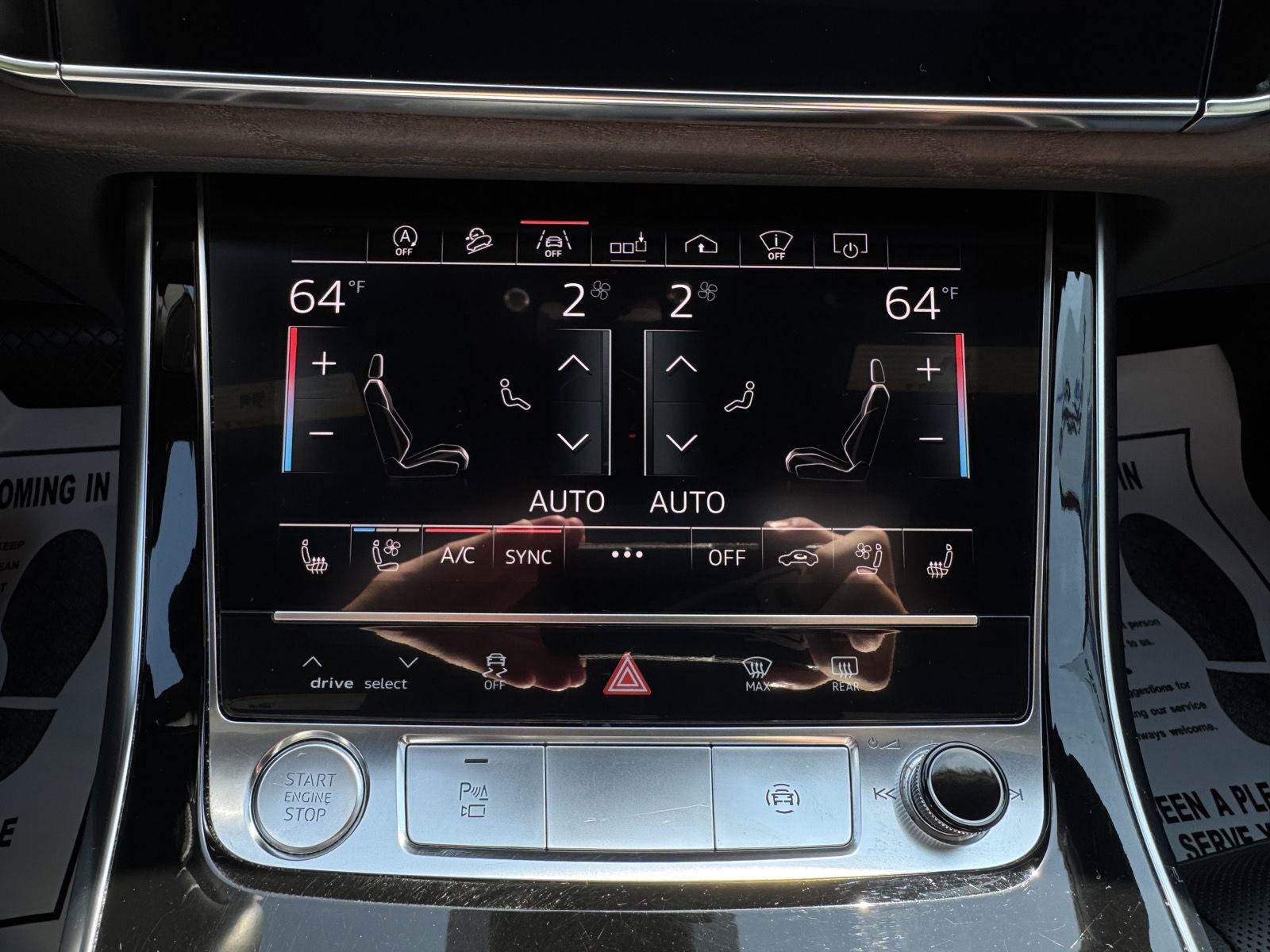 Used 2019 Audi Q8 Prestige w/ Towing Package AWD/4WD image 25