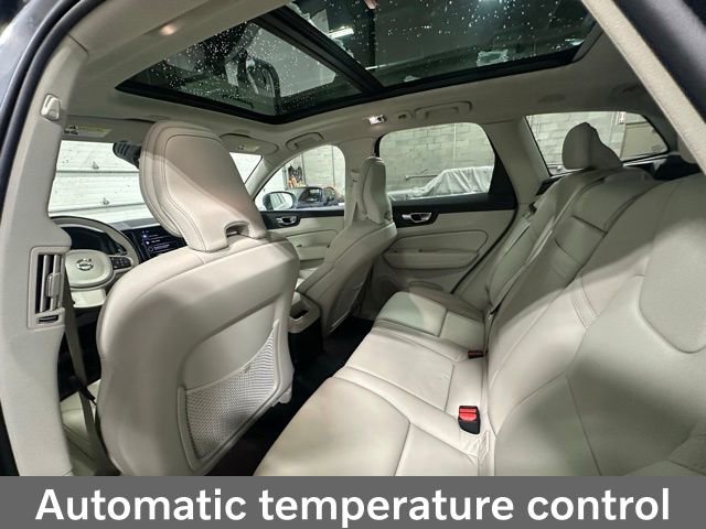 Used 2021 Volvo XC60 T8 Inscription Expression w/ Advanced Package image 15