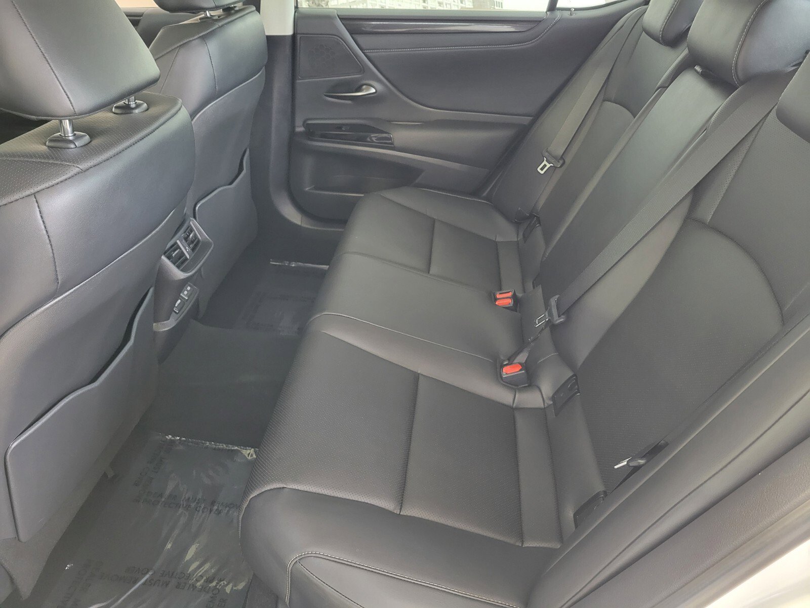 Certified 2025 Lexus ES 350 image 13