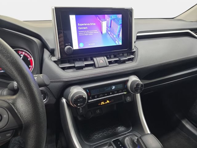 Certified 2025 Toyota RAV4 XLE AWD/4WD image 17