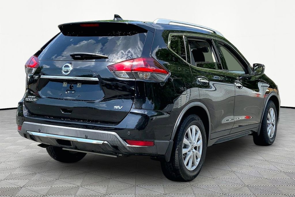 Used 2019 Nissan Rogue SV FWD image 5
