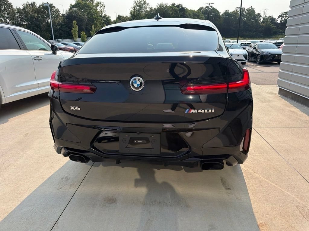 Used 2024 BMW X4 M40i w/ Premium Package AWD/4WD image 6
