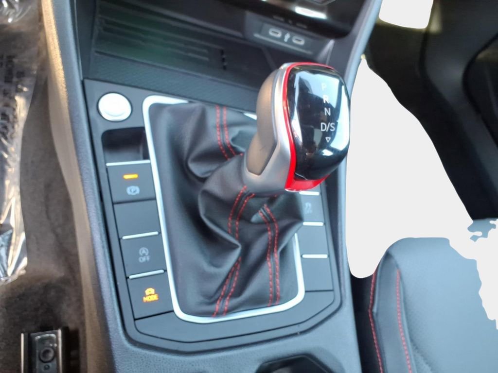 Certified 2025 Volkswagen Jetta GLI Autobahn w/ GLI Black Package image 24