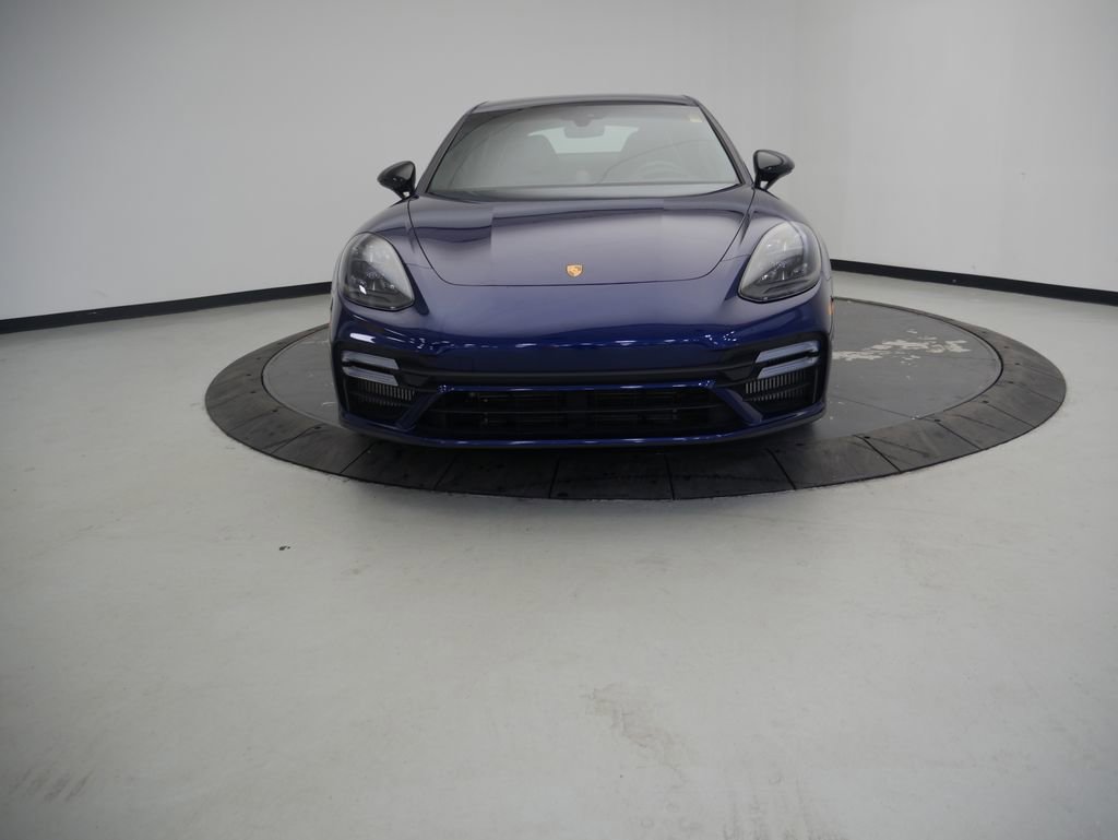 Certified 2022 Porsche Panamera Turbo S image 9