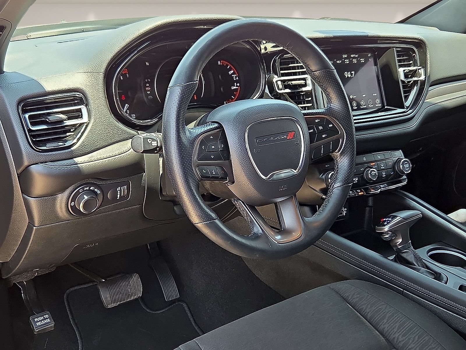 Used 2024 Dodge Durango SXT w/ SXT Blacktop Group RWD image 15
