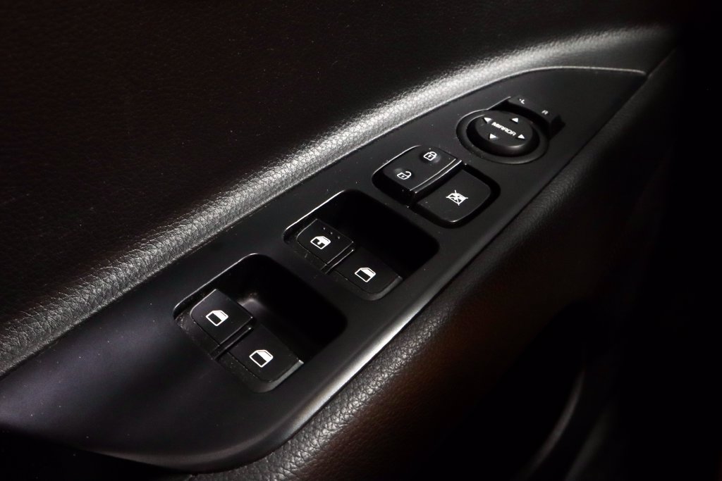 Used 2019 Kia Rio S FWD image 25