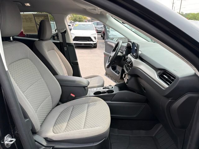 Used 2021 Ford Escape SE w/ Cold Weather Package AWD/4WD image 26